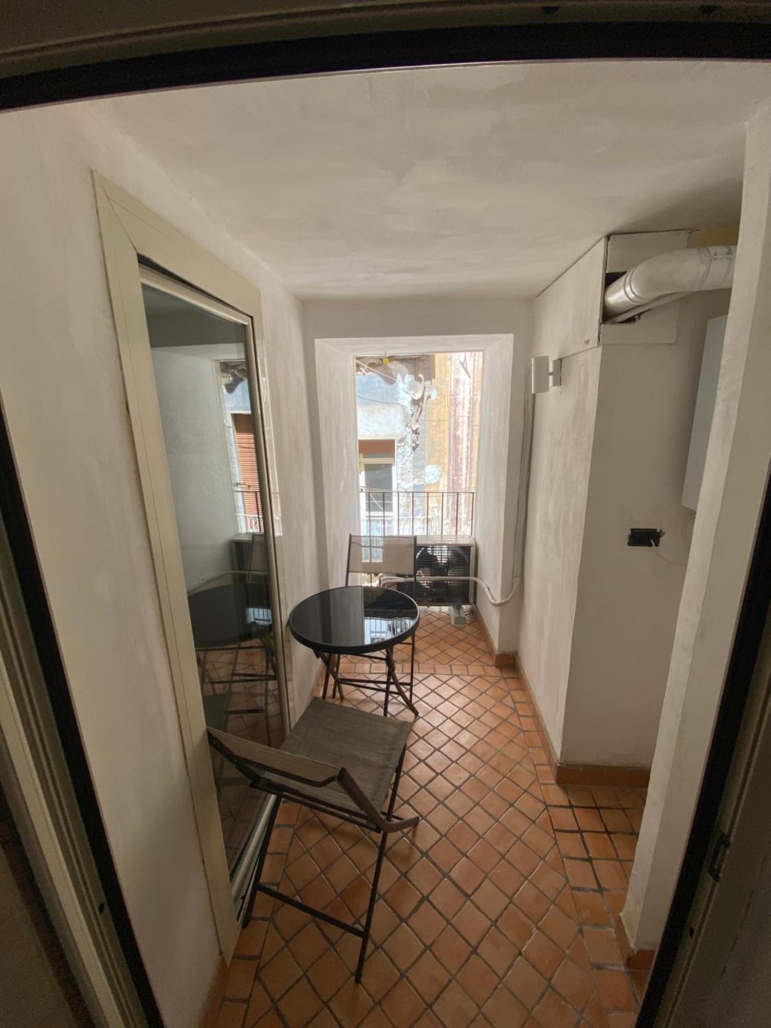 Dimora Tribunali 236 Napoli Bagian luar foto
